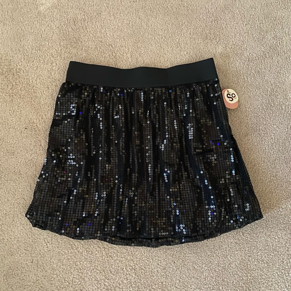 BRAND NEW So Black Sparkly Skater Skirt with Stretchy Black Waistband